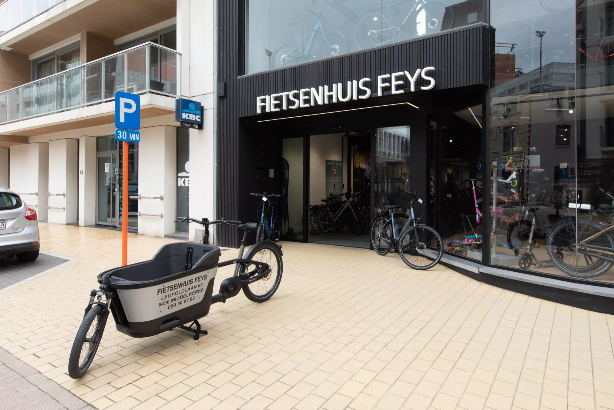feys-65 -  - Bakfietsen